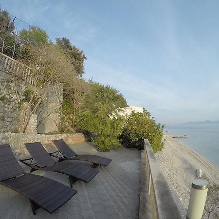 Holiday Home Mala Duba Живогошче Экстерьер фото