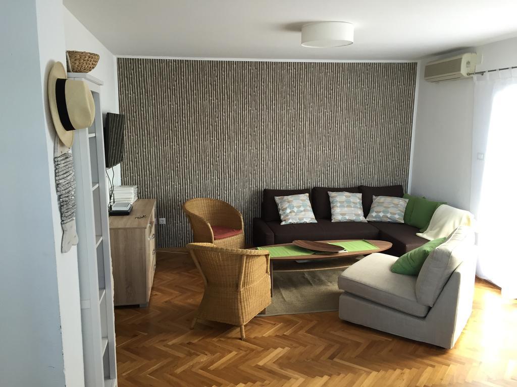 Holiday Home Mala Duba Живогошче Номер фото