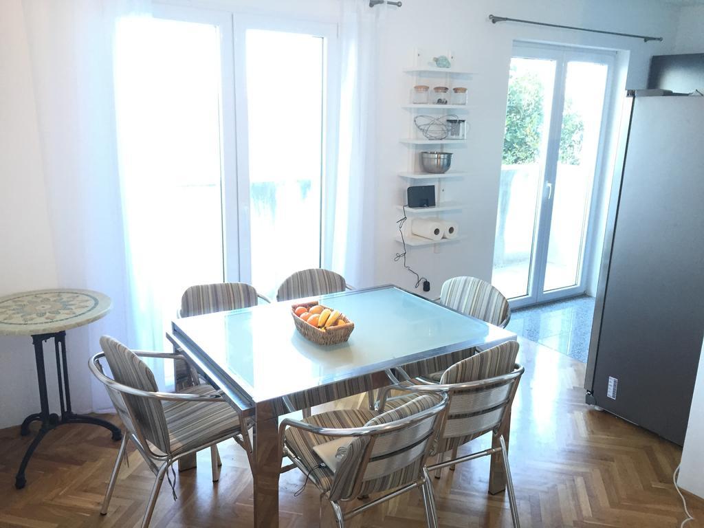 Holiday Home Mala Duba Живогошче Экстерьер фото