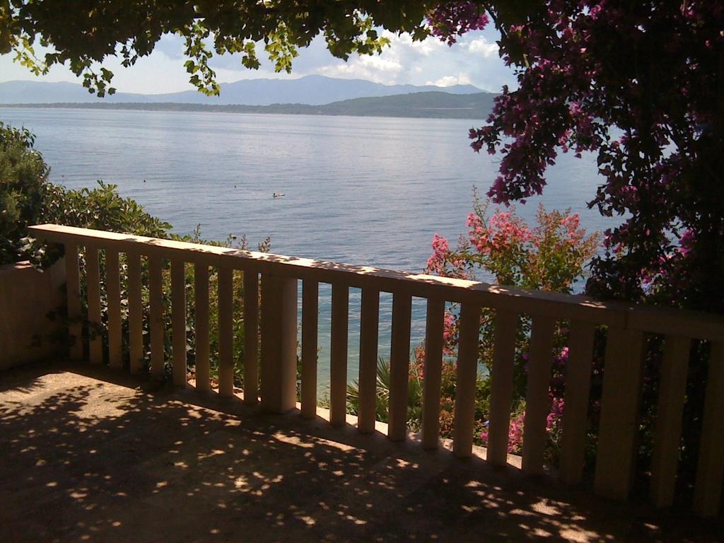 Holiday Home Mala Duba Живогошче Экстерьер фото